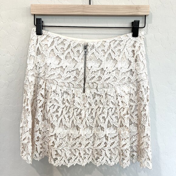 Alice + Olivia SET Mini Skirt SZ: 2 & Top SZ XS Ivory Cream Guipure Lace - Picture 7 of 14